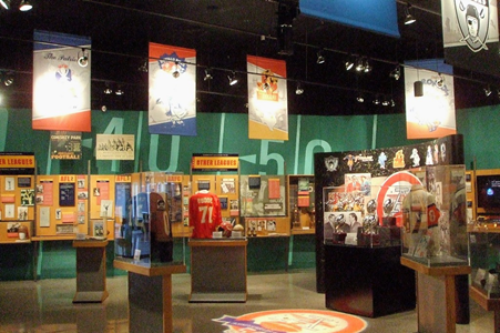 Pro Football Hall of Fame 54.JPG